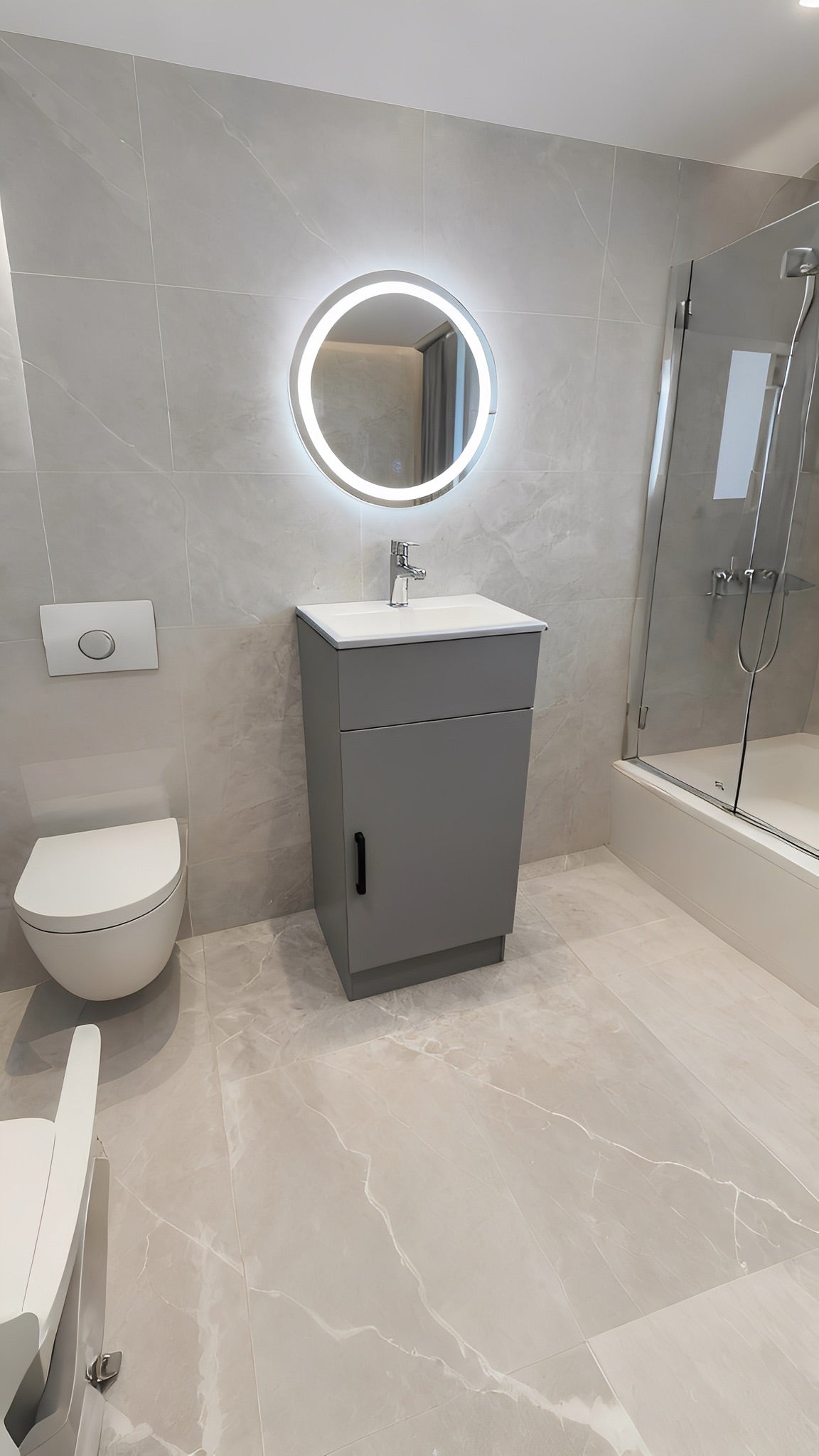SMALL STANDING VANITY WITH TOP